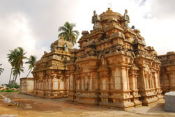 Panchalingeshwara temple